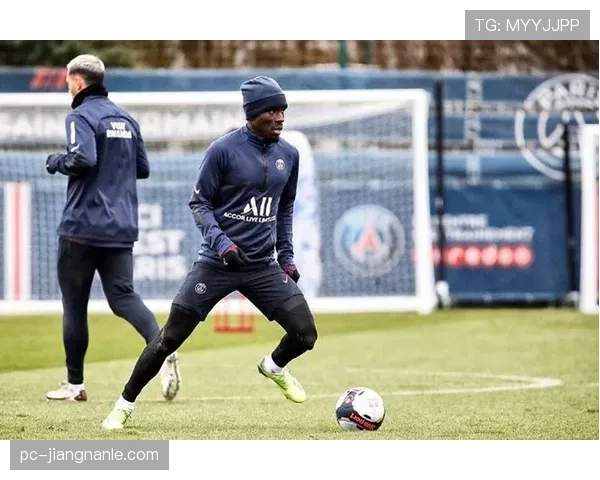 巴黎圣日耳曼进攻提速但配合减少，战术效率面临考验