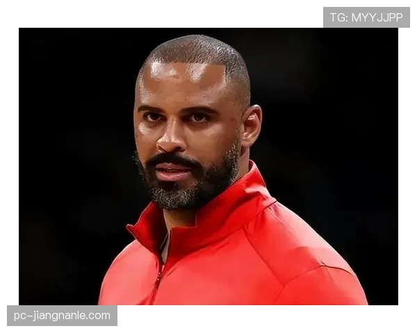 杰·伦·杰克逊二世无球跑动提升火箭三分命中率显著