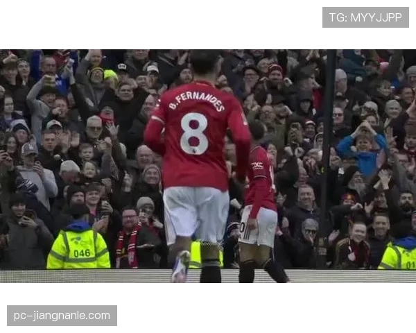 B费与德布劳内在传球分布上出现偏向控球的结构差异